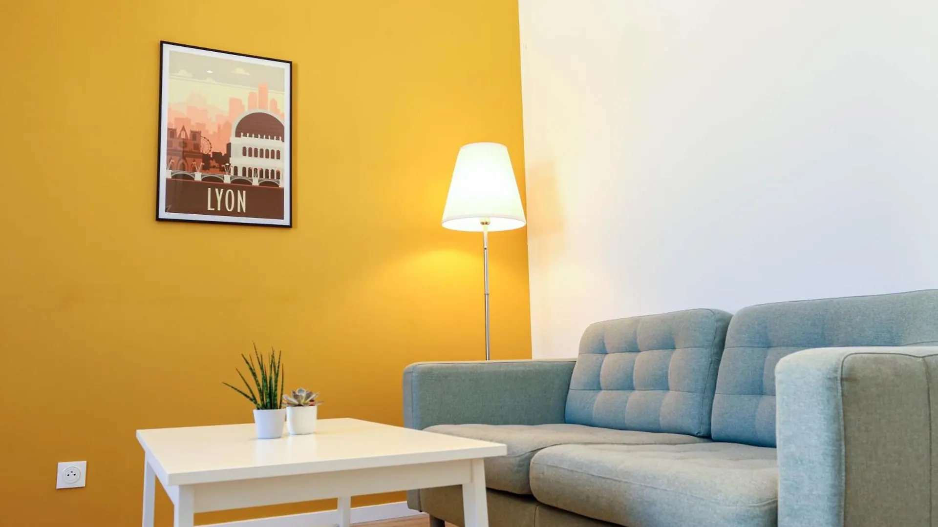 Bel Appartement Moderne A Villeurbanne Apartamento